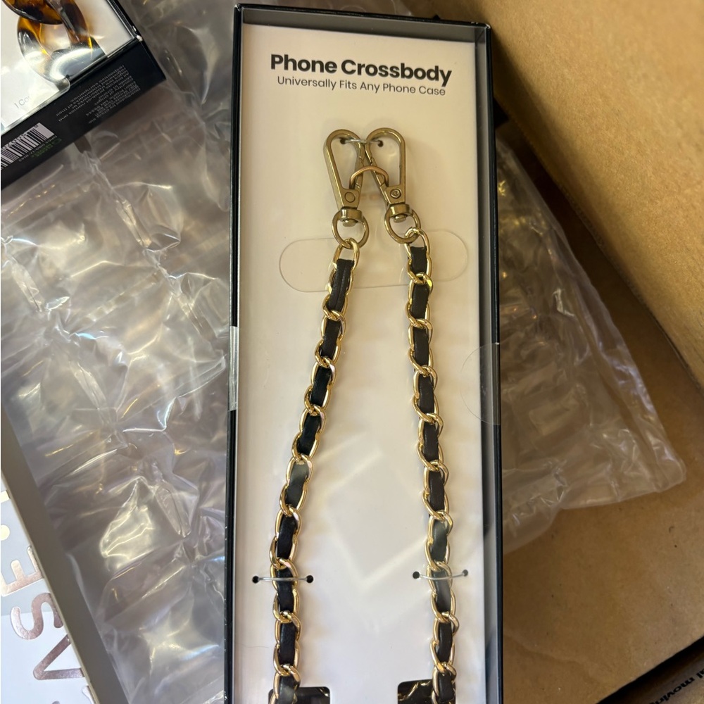 HELLO LUX NWT crossbody  faux leather gold chain phone strap - Picture 2 of 4
